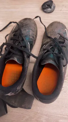 Importance of keeping boots clean between games and training #football#lacezes #nike #boots  Performance: Dirt and mud can cover the stud patterns and grooves, reducing traction on the pitch and hindering your ability to control the ball. Durability: Grime and moisture can break down the stitching and materials over time, weakening the boot and shortening its lifespan. Hygiene: Sweat, moisture, and bacteria can accumulate inside the boots, leading to bad odors and potentially causing foot health problems.