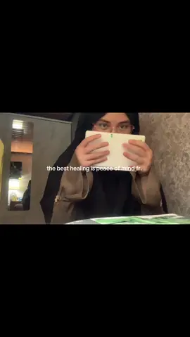 healing ga harus ke pantai atau naik gunung kok, dengerin muratal sambil painting juga udh tenang bgt rasanya, percayalah ini bisa jeda ovt 😌 #allahummabaarik #masyaallahtabarakkallah tp pengen jg sih nyoba naik gunung. 