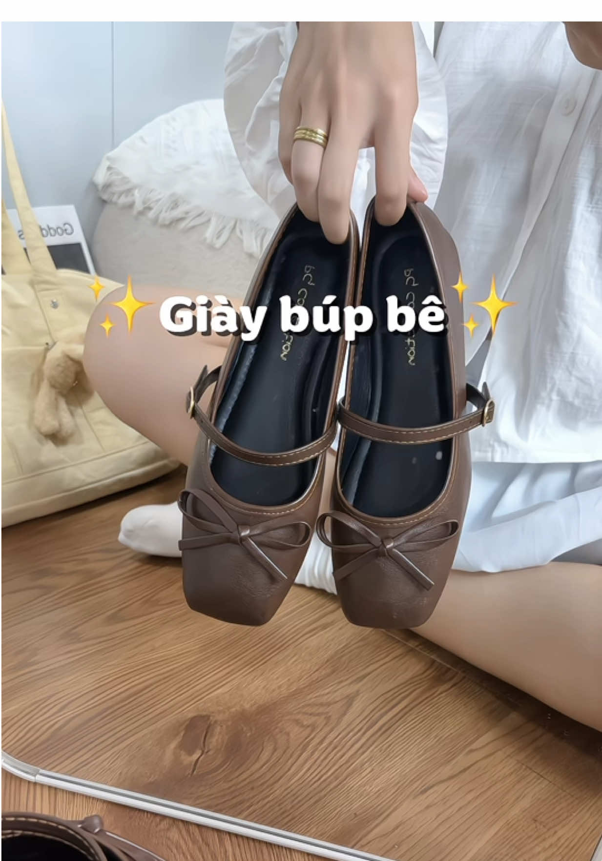 Mê cái màu nâu này ghê #xuhuong #giaybupbe #giaybetnu 