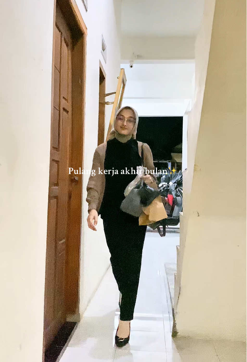 Lemvah letyih letsu #adayinmylife #anakkost #kos #pulangkerja #fypage 