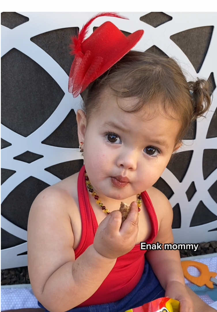 Gak ada suara ternyata lagi ngemil bareng 