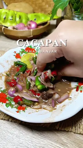 Cacapan khas Banjar Sambal favorit tiap kali masak ikan goreng 😍🥰 Bahan :  Bawang merah  Cabe secukupnya asam jawa terasi bakar jeruk nipis garam  micin air panas  #cacapan #cacapanbanjar #ikangoreng #foodfestontiktok 