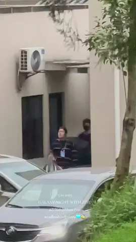 5 10.2025 BaoBei is going to sing. GALAXY NIGHT WITH ZIYU #ZiYu8thMusicFest #ZIYU #梓渝 #endlessloveforziyu #RevengedLove 