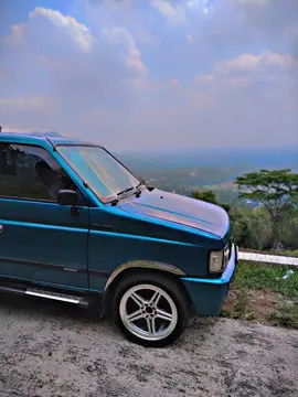 sesuai medan😅 .  .  .  #pantherkotak🚀 #phantermodifikasi #panthermania #isuzurajanyadisel 