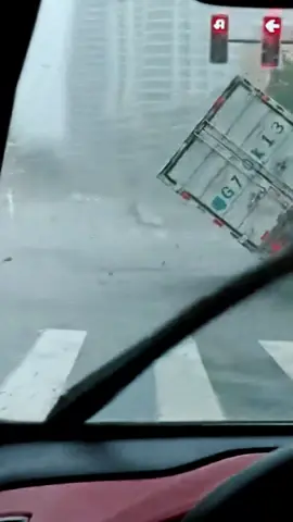 这个中秋过得提心吊胆，超强台风麦德姆正面登陆湛江 各位宅家就是奉献！湛江加油！#台风麦德姆 #湛江 #超强台风 #防风 #湛江加油