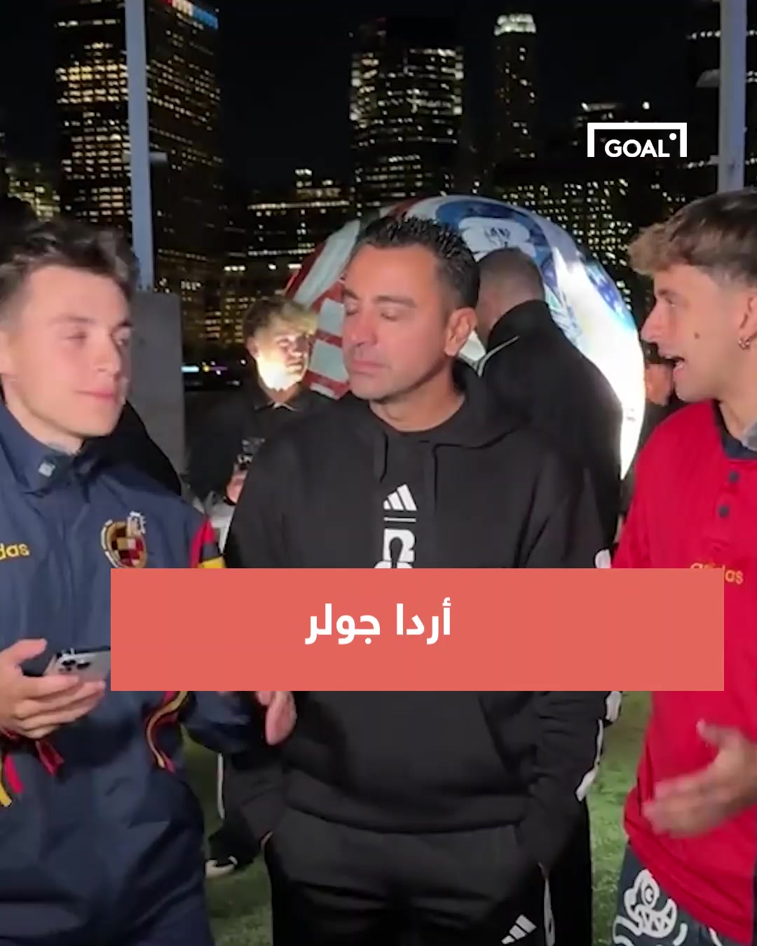 ابقى صامتًا حتى تسمع لاعب وسط أفضل منك.. اختيار تشافي لن يعجب أي برشلوني! 😱