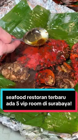 RESTORAN SEAFOOD TERBARU  Nikmati sajian fresh seafood pilihan, diolah langsung oleh chef berpengalaman ! ada table condiment juga loh. Suasana restoran yang elegan namun tetap nyaman menjadikan Tuju Dermaga pilihan tepat untuk makan bersama keluarga, sahabat, maupun merayakan momen spesial. Dengan 5 VIP Room eksklusif kapasitas 60 orang cusss meluncurrr  TUJU DERMAGA 📍 Jl. Raya Kupang Indah No.7, Surabaya Barat 🕚 11.00–22.00 @Tujudermaga  #TujuDermaga #SeafoodSurabaya #RestoranSeafood #kulinersurabaya #seafoodrestaurant 