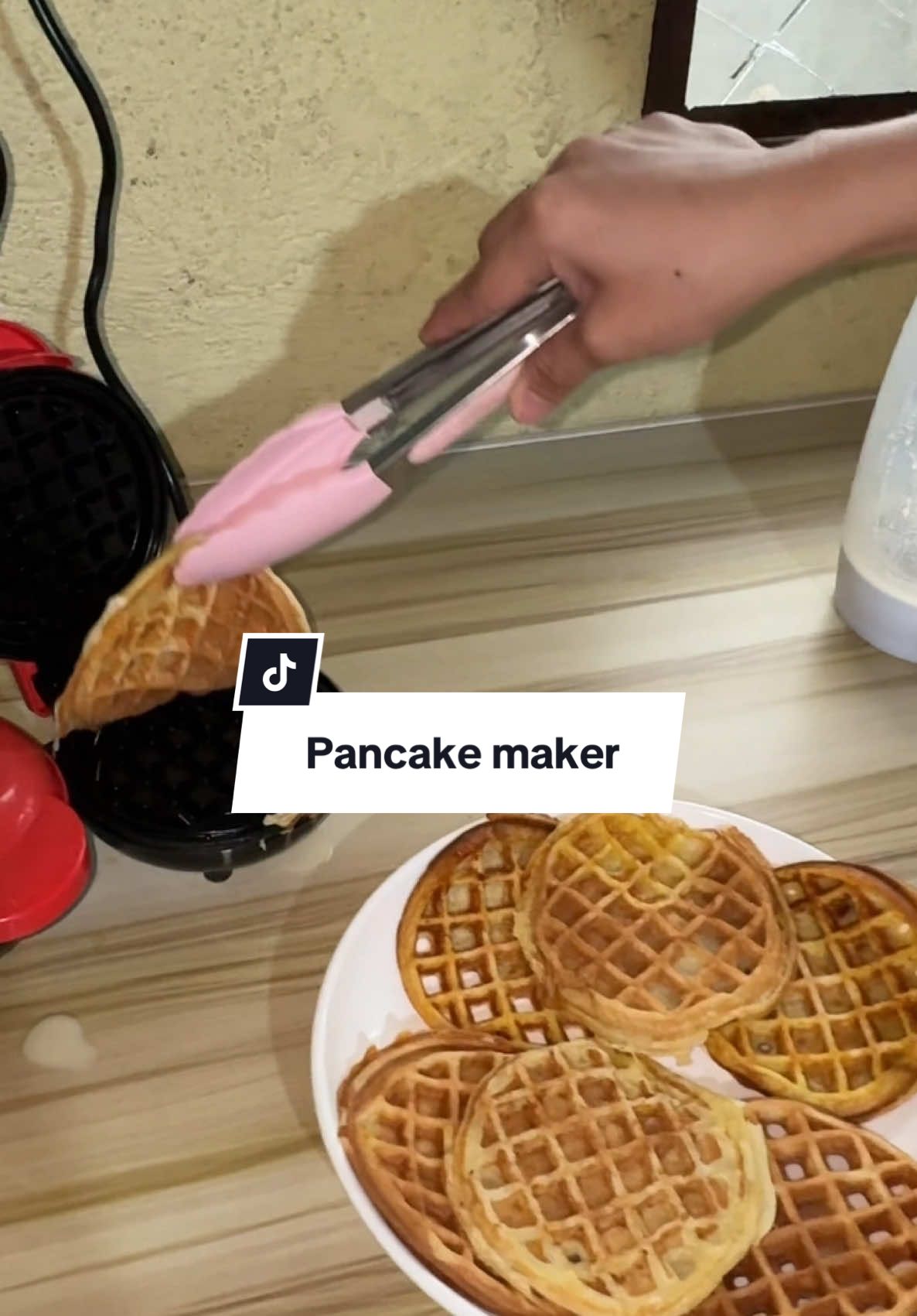 Mini electric pancake or waffle maker #wafflemaker #pancake #waffle #pancakemaker 