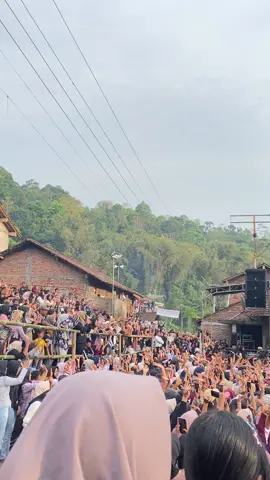 pentas hari ini rame seru 🤩  #gwsmlovers👹 #magelang24jam #gsky 