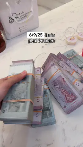 Malam esok ter 6/10/25 isnin malam esok✌️.Di video tuu kaksu tersilap tulis bulan