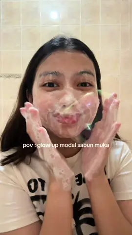 sukaaa bgttt sama facial wash ini jujur mana murah bgt 😭🫶🏻 #g2gfacewash #g2gcleanser #sabunmukaviral #fyp #skincareroutine 