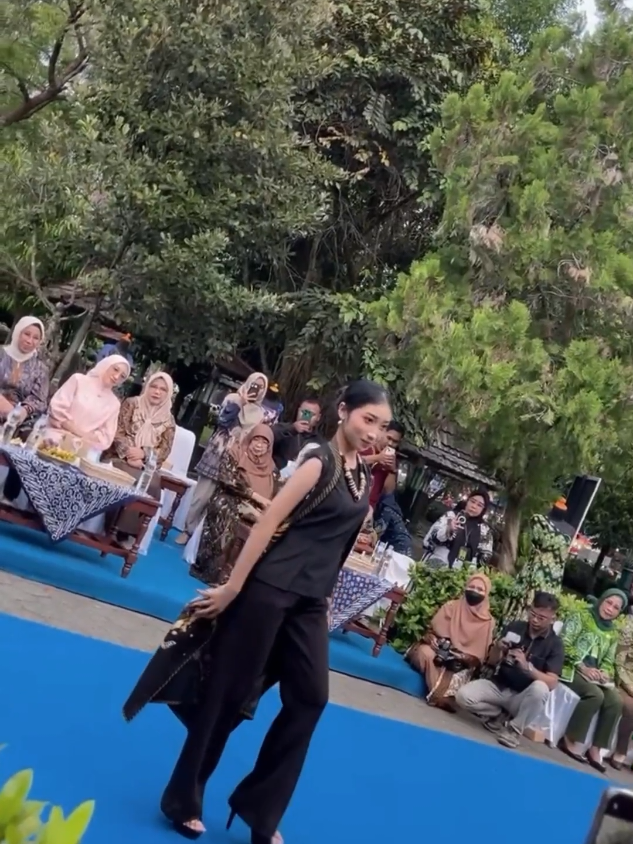 duta centil dan gemasisasi😜💋💅🏼#fyp #fashionshow 