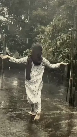 khub miss kori...😔