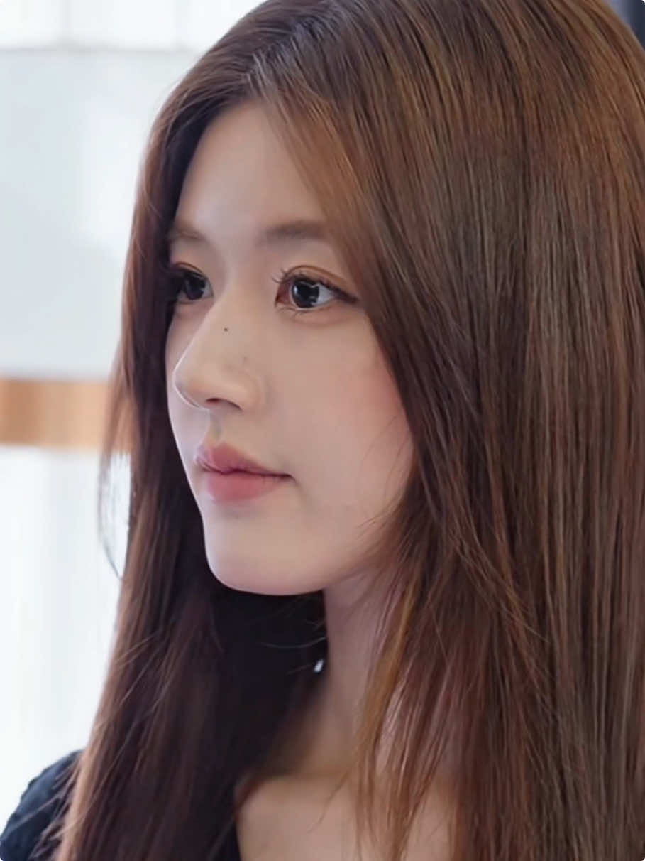 Dia mencintai pria ini,namun tidak bisa melupakan rasa sakit yang telah dia sebabkan padanya #cdrama #lovesambition #zhaolusi #rosy #TikTokTainment #BahasDrama 