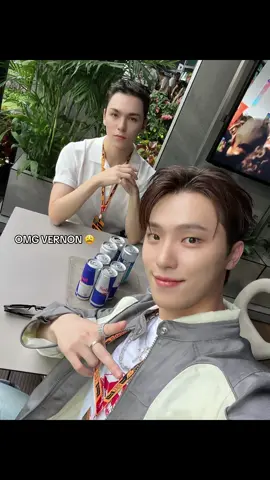 VERNON SO POGI #seventeen #svt #vernon #fyppppppppppppppppppppppp #fyp 