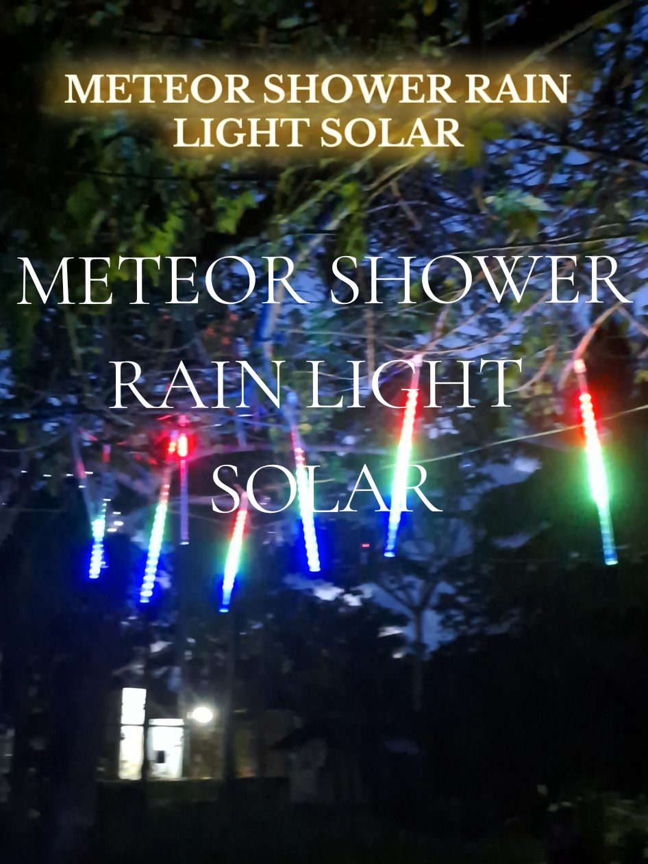 Dagdag liwanag at ganda na sa labas ng bahay😍😍🩷✨️ No worries  sa bill kasi solar💯😍 #meteorshower #solarlight #christmasdecor #christmaslightsolar #christmastiktok 