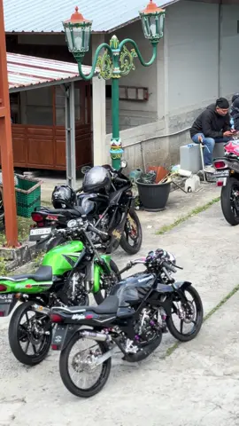 Piknik dulu😁