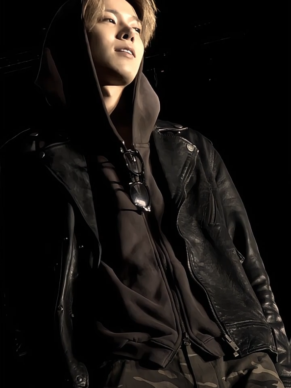 cakep banget ga kuat  #heeseung #enhypen #fyp #4you #fypシ゚ 