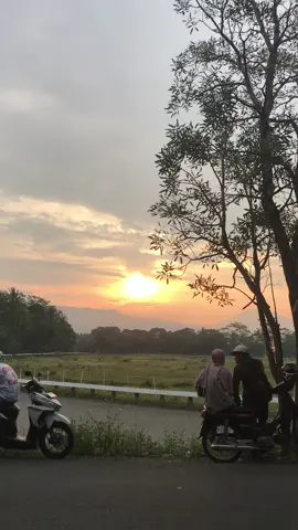 Nyo gawe bahan.       #fyp #salatiga24jam #tegalwaton #nyore #bahanswmu 