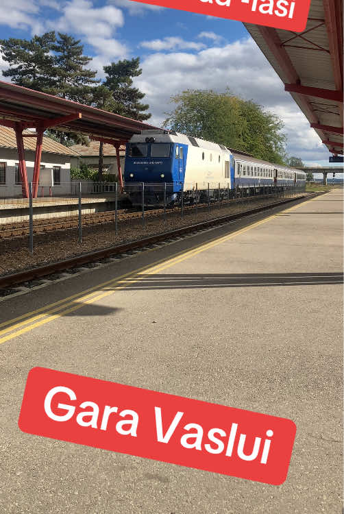 R6403/ Barlad-Iasiin gara Vaslui #trains #trainspotter #vaslui #vasluicity #garavaslui 