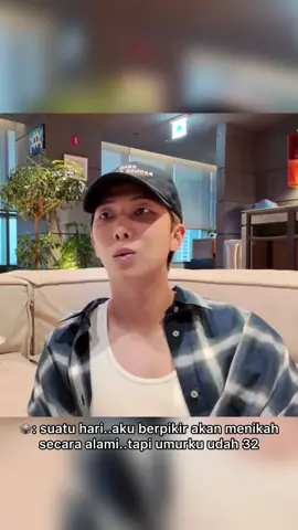 Ga gitu juga namuu..yuk nikah ma aku aja 🤣🤣 Hari ini belajar tentang pernikahan sama namu 😁 #namjoon #남준 #bts #bangtan #live