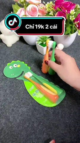 Combo 2 bàn chải đánh răng cho bé,Lông xiu mềm mại ,bé đánh răng thoải mái ,mẹ yên tâm #banchaidanhrang #banchaidanhrangchobe #banchaidanhranglongmem #dogiadung #taphoatientien1 