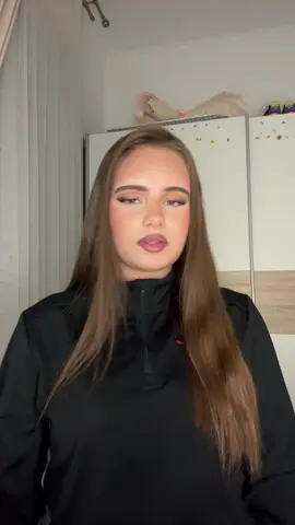 uff yaa zahide hat gegessen😌🤏🏽 