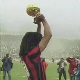 #الرود خوليت#اسطوره المنتخب #الهولندي #🇱🇺 اعادة نشر فضلا وليس امرآ🥲