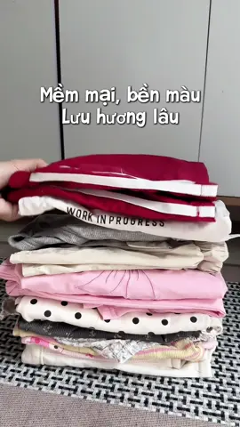 Bí quyết quần áo con thơm, bền màu, mềm mại nhờ nước giặt Mammy #nuocgiatchobe #nuocgiatthuanchay #thomlau #embesosinh #mebimsua 