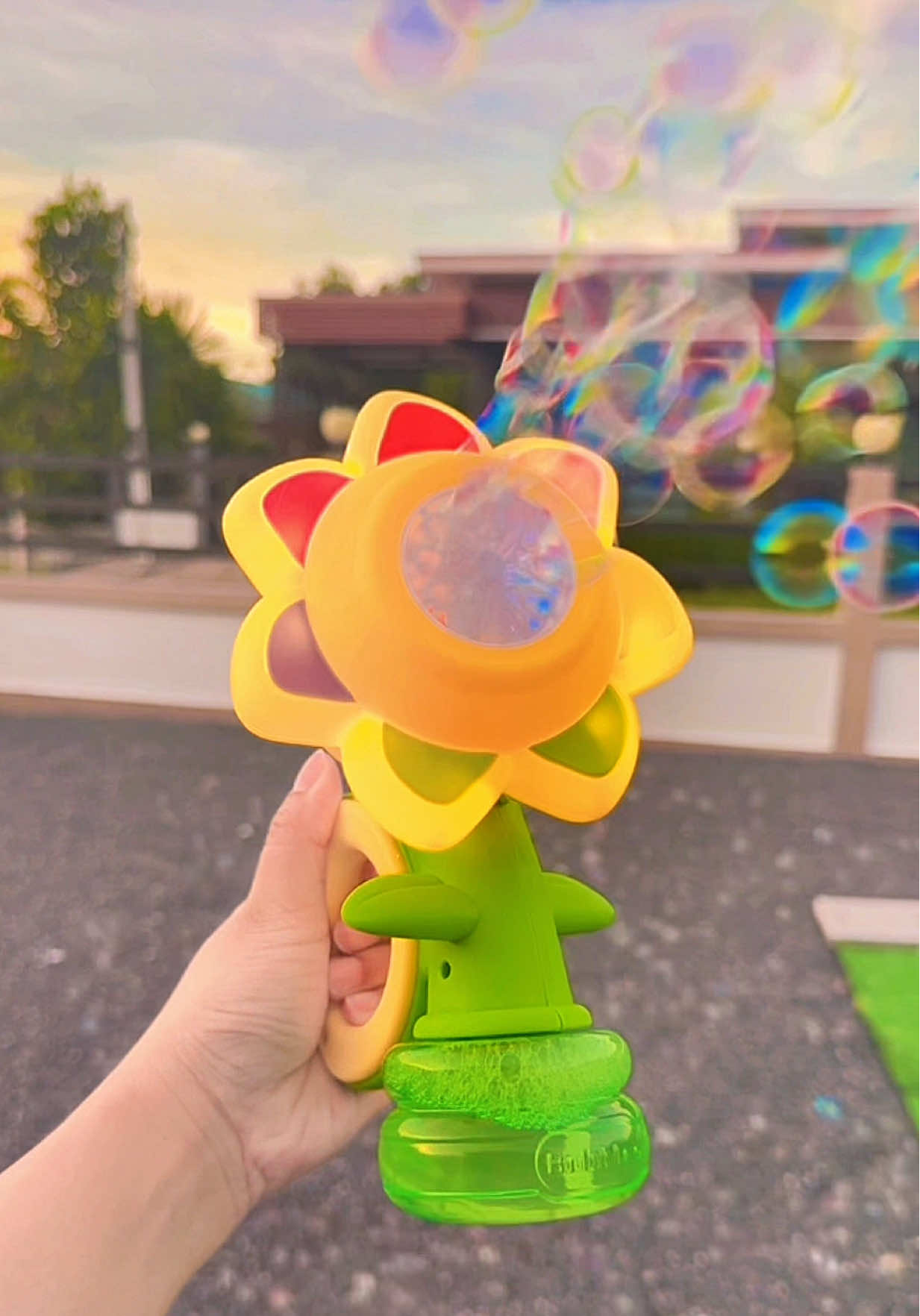 น้อนน่ารักมากแม่ ลูกชอบสุดๆเลย 🫧🌻 #เครื่องเป่าฟองสบู่ #เครื่องเป่าฟองอัตโนมัติ #เครื่องเป่าฟอง #รีวิวของเล่น #สินค้าแม่และเด็ก 