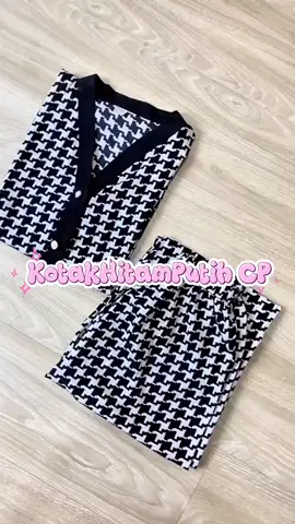 Serbu harga murahnya di live aku🖤🔥#piyamamurah #racuntiktok #bajutidur #emilypiyama #piyamaviral 