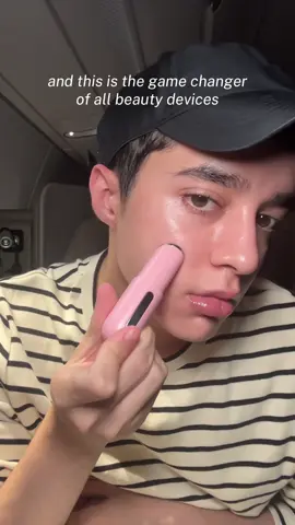 finally a device you’ll actually use 🤭 @LG Pra.L #pocketbooster #beautydevice #LGPraL #kbeauty #lgpartner 