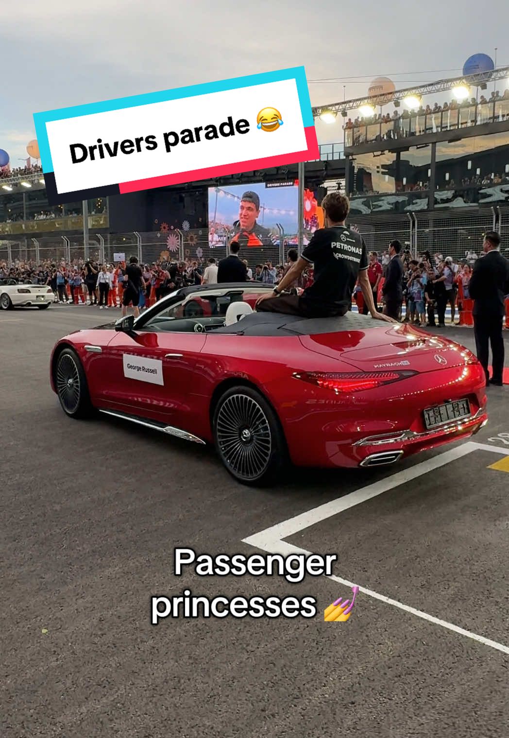 just a bunch of big kids 😜 #f1 #singaporegp #f1drivers