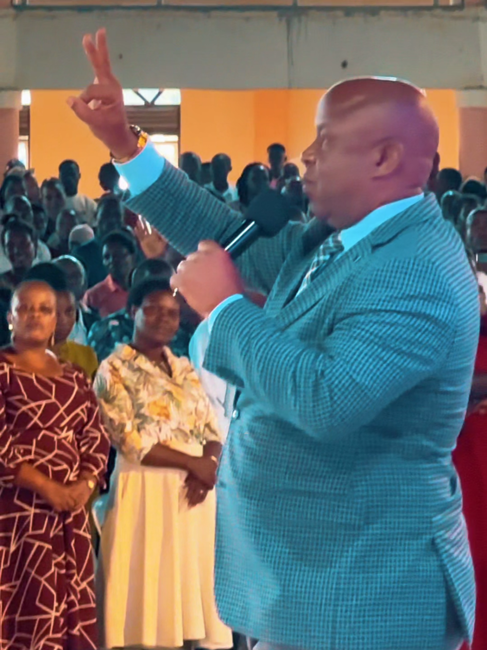 Daystar Cathedral Mbarara. Bishop NASSAN IBRAHIM #Daystarcathedralmbarara #TrendMomentos #TempoParou #CapCut #