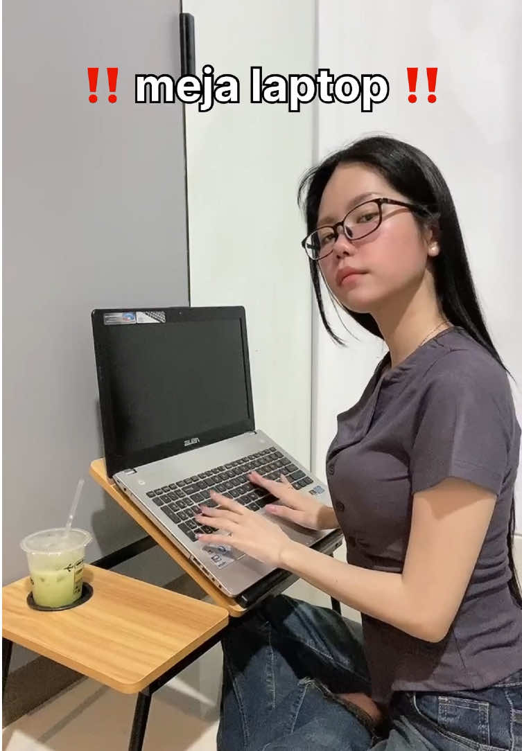 rekomendasi meja belajar buat kerja dan main laptop yang bisa dilipat nih 🤩 #mejalaptop #mejalipat #mejaportable #mejakerja #mejabelajar 