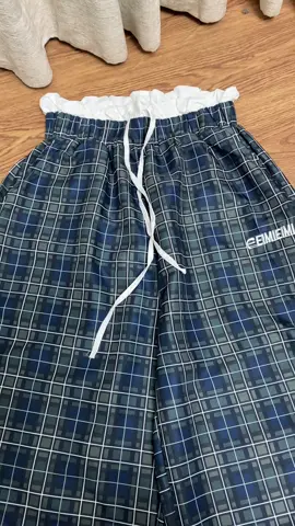 Masih ready disemua ukuran nih guyss, yukk couplean biar dapet harga murceee😍🥰😘 #celanawanita #celanahaighwaist #celanabaggy #fyp 