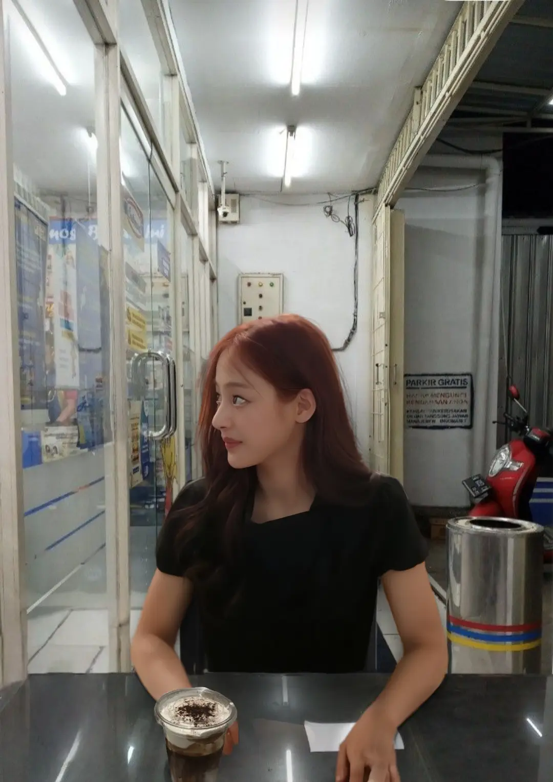 nih minjinya #minji #kimminji #newjeans 