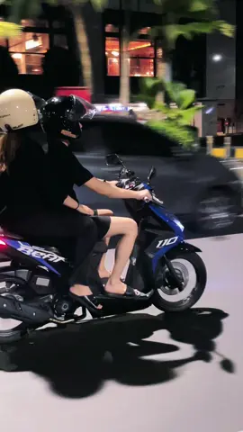 kata siapa beat deluxe harus ganti mounting yang panjang biar makin fitmen, kenalin nih bitbirr dengan mounting std dealernya 🤙🏻🥶😋 #fyp#beatdeluxe#beat125#beatnisty  