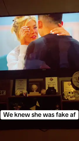 This dude is clueless #loveisblind #netflix 