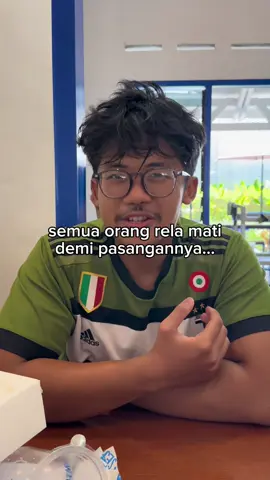 semua orang rela mati demi cinta, tapi jarang yang rela hidup demi cinta ❤️✨ #motivation #SelfImprovement #FYP 