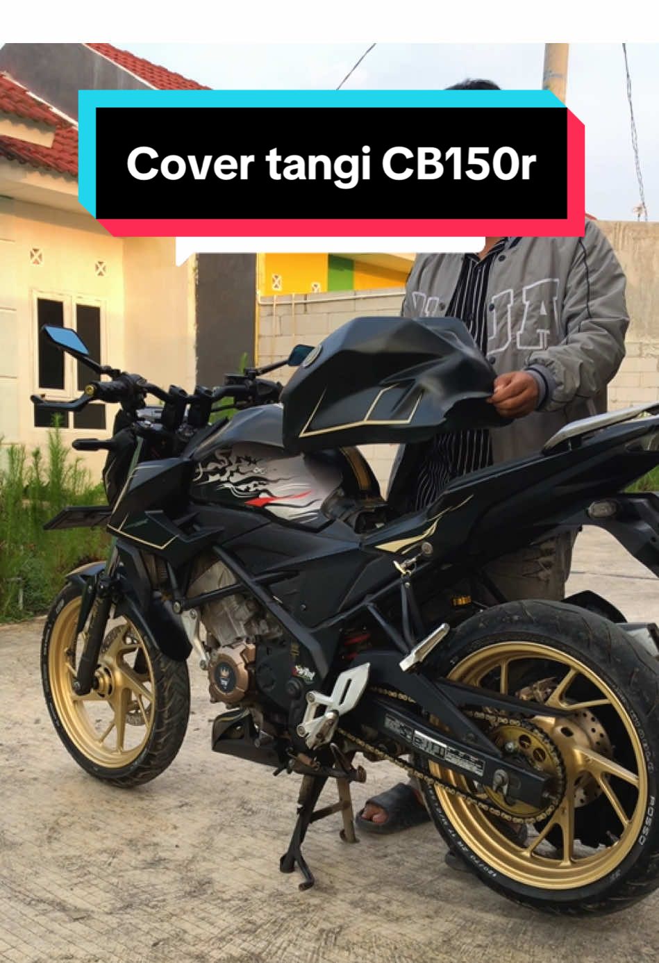 Membalas @juain.id cover tangki CB150R #covertangkicb150r#covertangki#cb150rmodifikasi#cb150rstreetfire#cb150rindonesia 