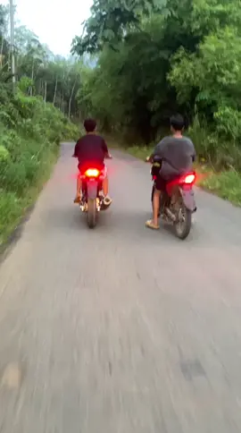 #kelasz #😈🚀🔥#bawa motor gak pernah balapan 😅#@Jank leleng di mari🔥 