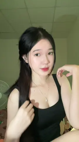 đổi kiểu tóc cho lạ🥹