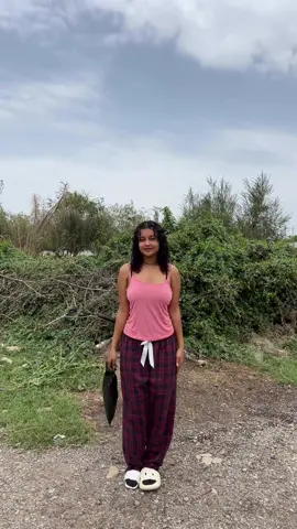 I LOST BOTH OF THE other slippers!Random post #fyp#idontknow 