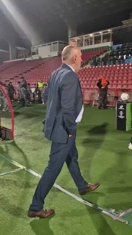 Mereu verificam sistemul VAR înainte de a începe partida ⚽ #PeBuneCuHanțu #romania #florinprunea #tiktok #uefa 