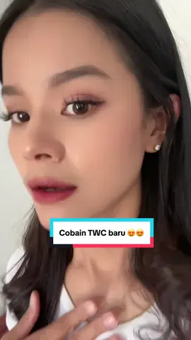 TWC yg katanya finisnya sebagus filter paris 😲 #twowaycake #timephoria #makeup #fyp #foryoupage 