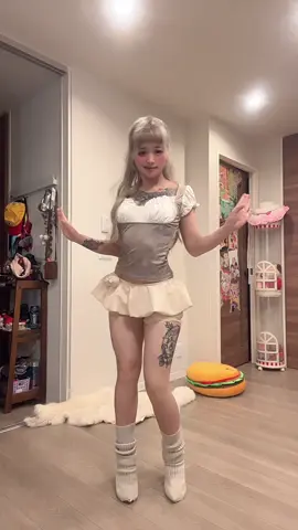 RolyPoly Dance🥰🐾🌼 #dance #robot #rolypoly #ダンス #kpop 