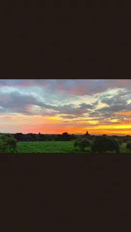 နေဝင်ချိန်လေးလှနေလို့ #ပုဂံ #bagan #bagandandarre 