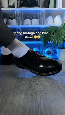 Siguradong mag tatagal to, solid ng quality sa presyong 200 plus lang #boatshoes #leathershoes #blackshoesformen #leathershoesformen 