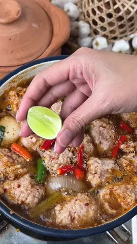 ต้มแซ่บหมูเด้ง แซ่บๆ #tiktokเข้าครัว #tiktokอาหารทําเอง #เมนูง่ายๆ #แม่บ้านหลิน #ห้องครัวtiktok #ต้มแซ่บ #ต้มแซ่บหมูเด้ง 